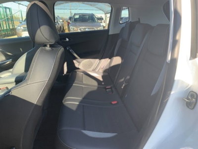 Peugeot 2008 Turbo 110 EAT6 S&S Black Matt (10)