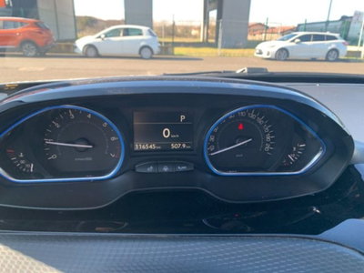 Peugeot 2008 Turbo 110 EAT6 S&S Black Matt (17)