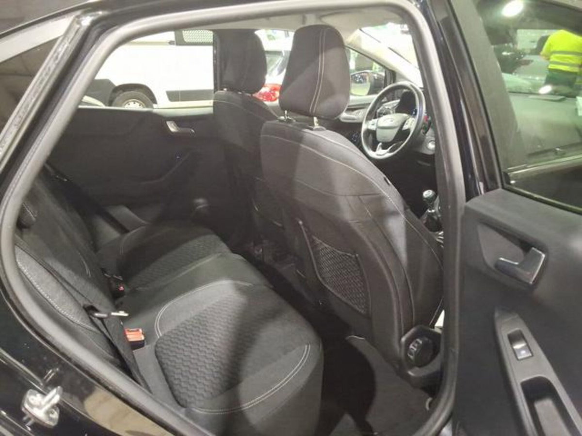 Ford Puma 1.5 EcoBlue 120 CV S&S Titanium (13)