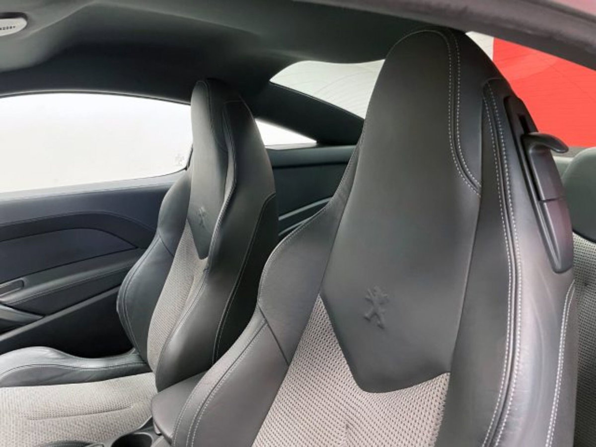 Peugeot RCZ 1.6 THP 200CV (19)