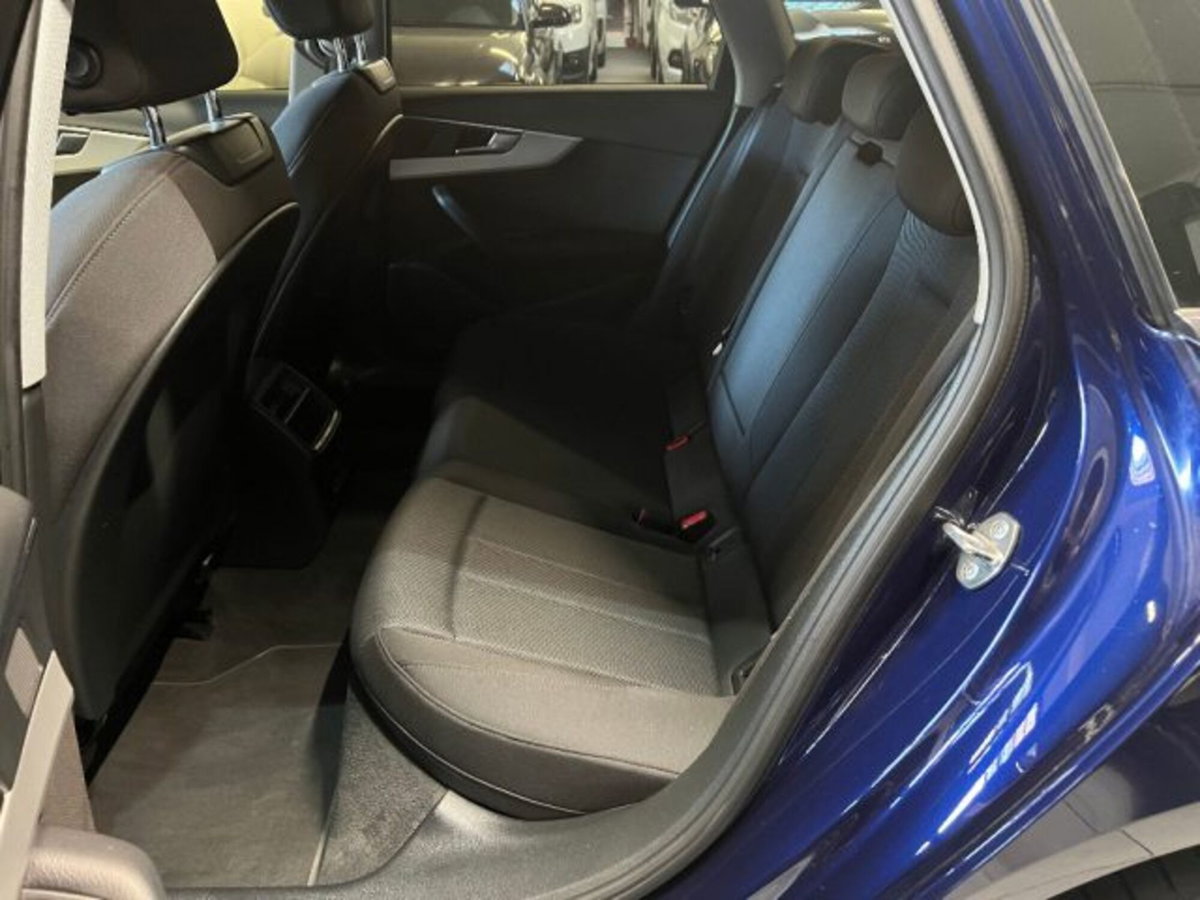 Audi A4 Avant 35 TFSI S tronic Business (7)