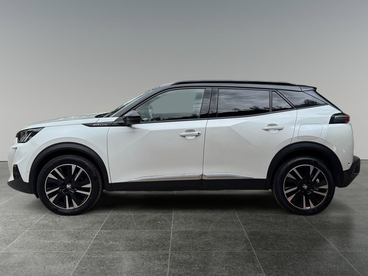 Peugeot 2008 BlueHDi 130 S&S EAT8 GT Line (4)