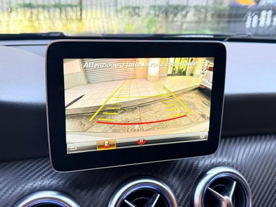 Mercedes-Benz Classe A 200 d Automatic Premium (11)
