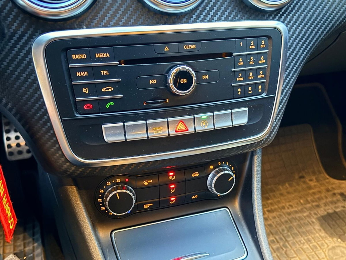 Mercedes-Benz Classe A 200 d Automatic Premium (12)