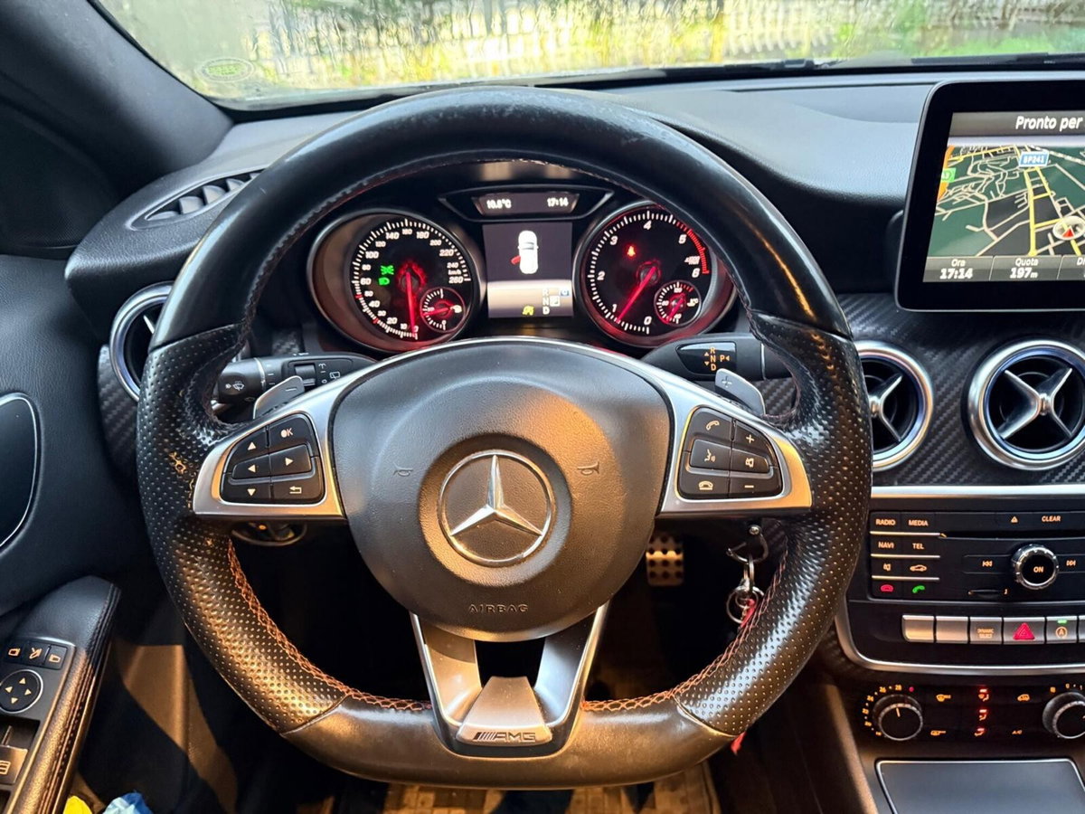 Mercedes-Benz Classe A 200 d Automatic Premium (8)
