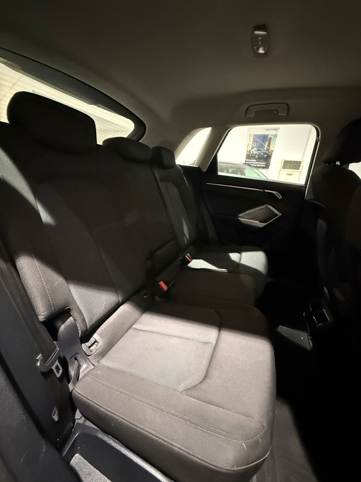 Audi Q3 Sportback 35 TDI quattro S tronic S line edition (12)