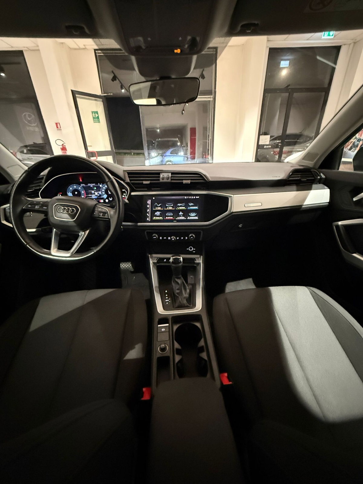 Audi Q3 Sportback 35 TDI quattro S tronic S line edition (8)