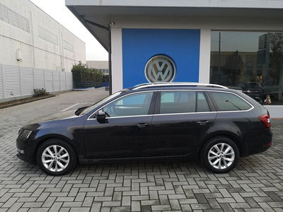 Skoda Octavia Station Wagon 1.6 TDI CR 115 CV Wagon Executive usata