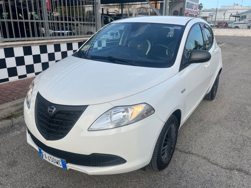 Lancia Ypsilon 1.3 MJT 16V 95 CV 5 porte S&S Elefantino