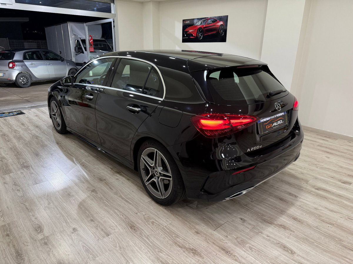 Mercedes-Benz Classe A Sedan 200 d AMG Line Advanced Plus auto (11)