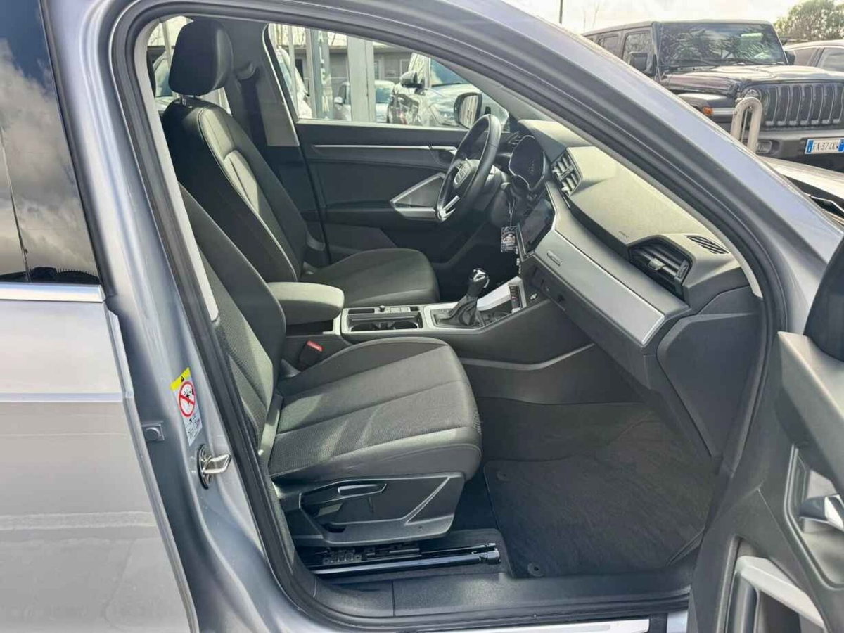 Audi Q3 Sportback 35 TDI quattro S tronic S line edition (18)