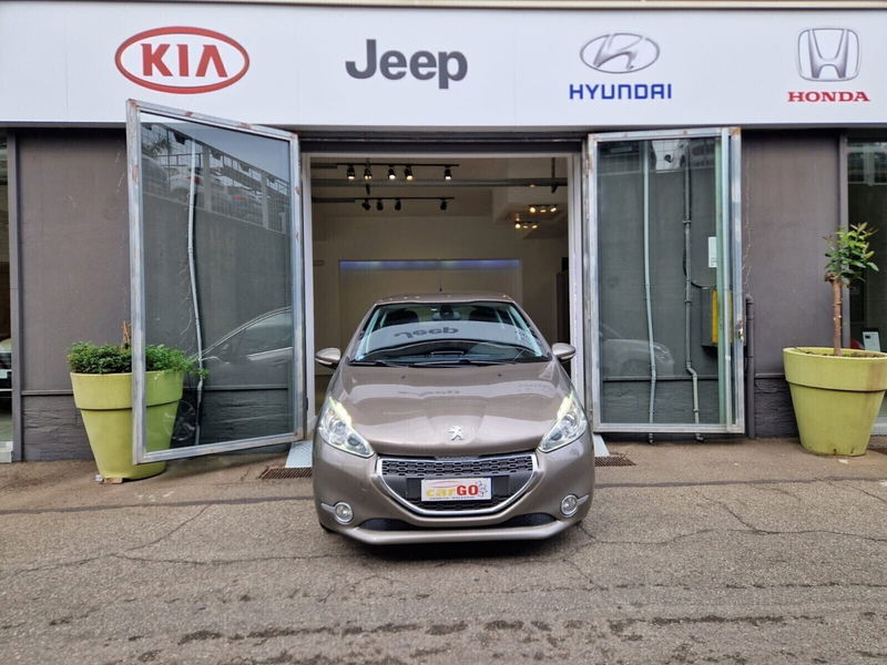 Peugeot 208 VTi 82 CV 5 porte Allure