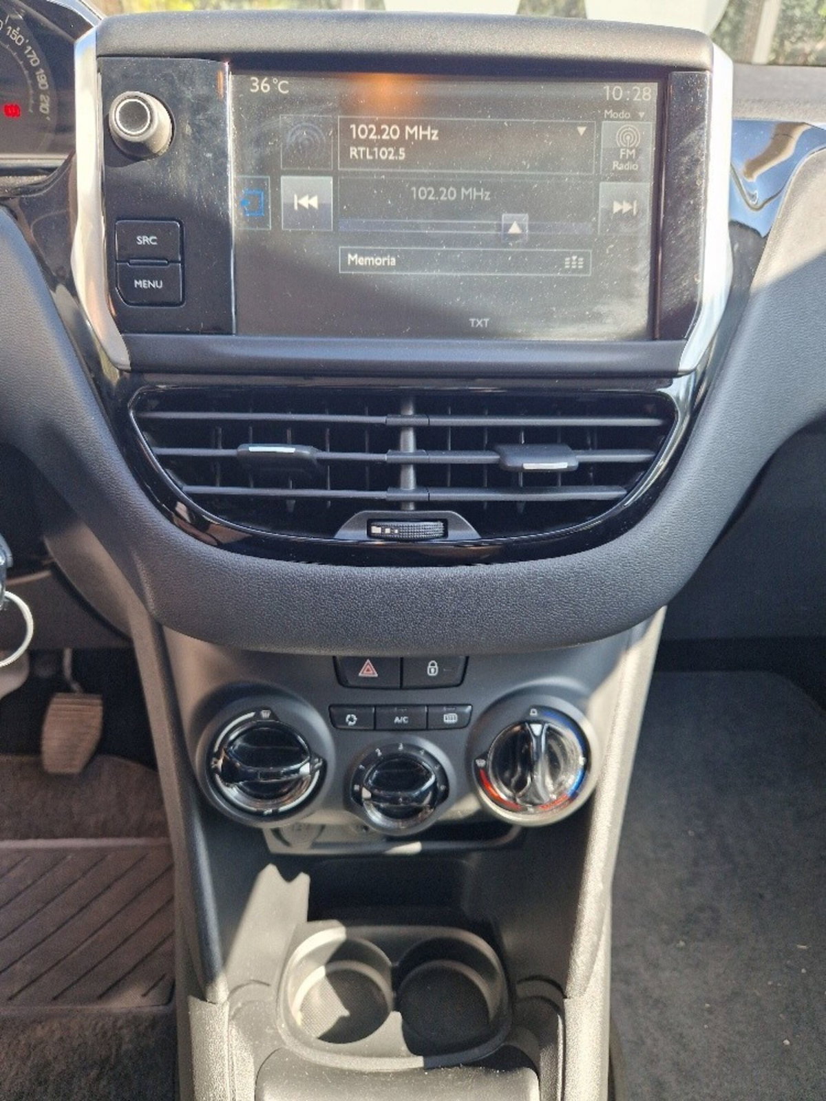 Peugeot 208 75 5 porte Active (10)