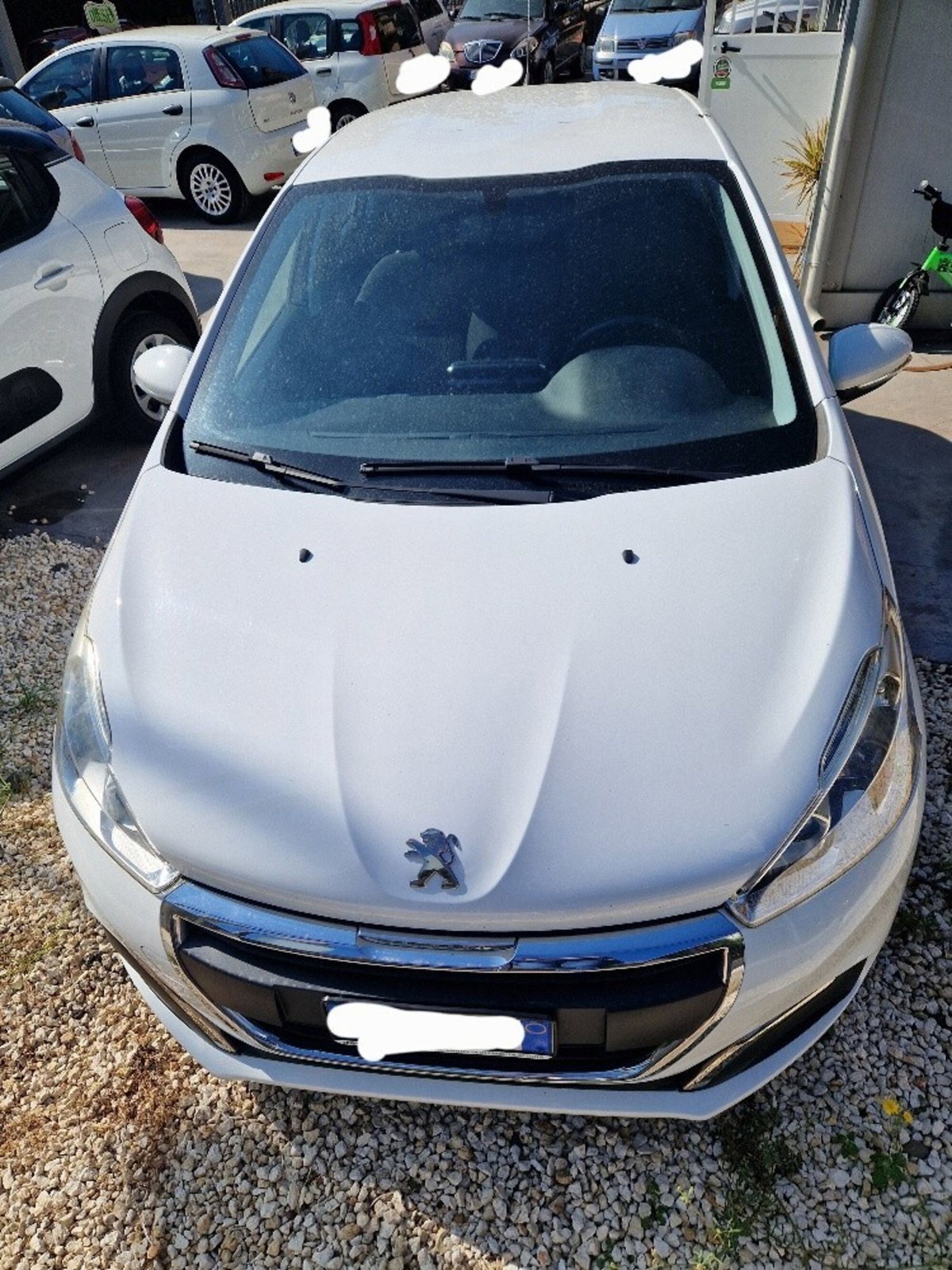 Peugeot 208 75 5 porte Active (2)