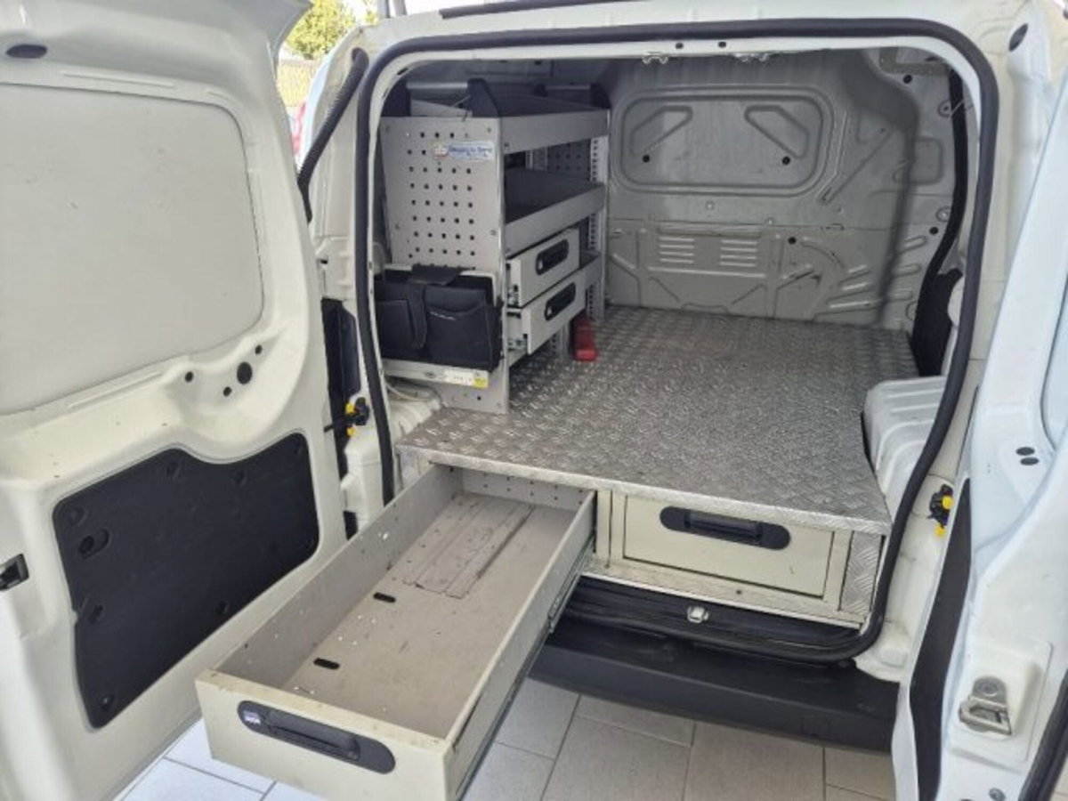 Fiat Fiorino QUBO 1.3 MJT 95CV SX (N1) (5)