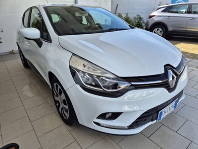Renault Clio dCi 8V 75CV Start&Stop 5 porte Energy Zen (2)