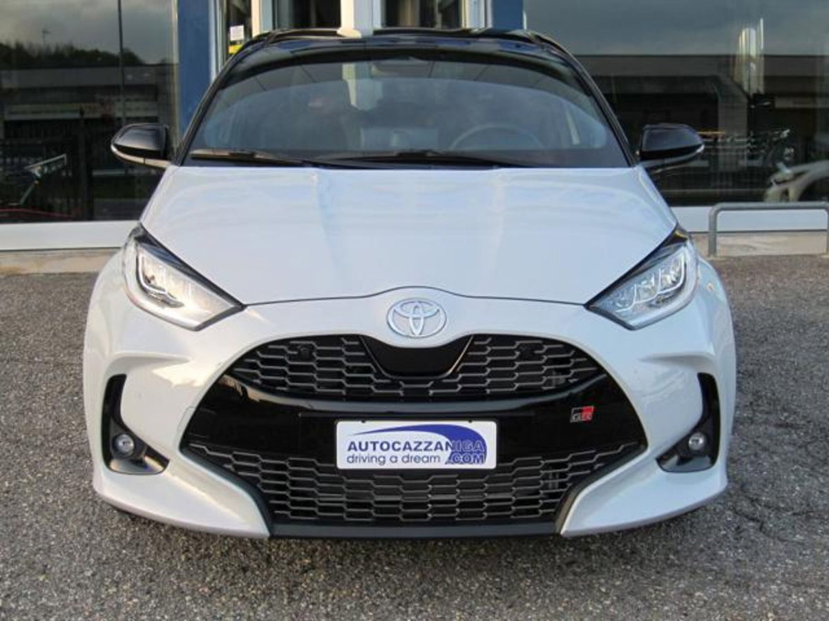 Toyota Yaris GR Sport 130 GR Sport (10)