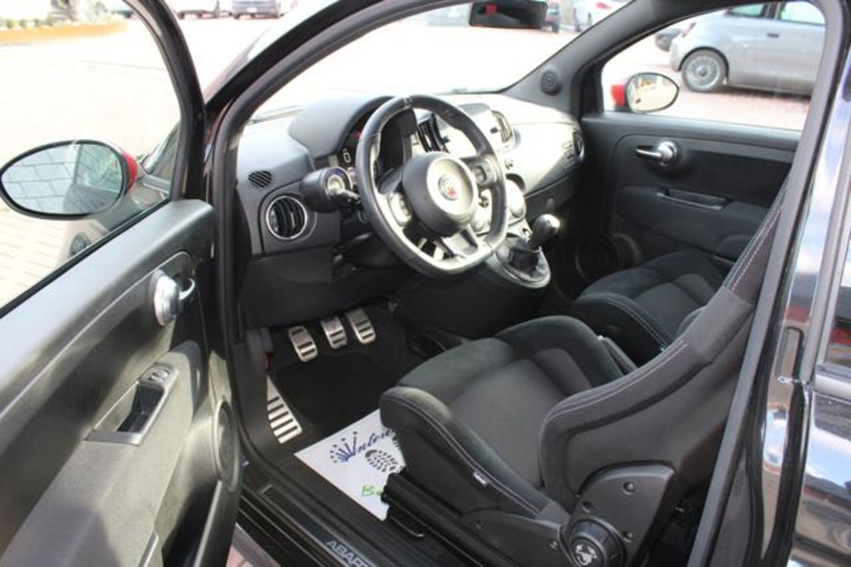 Abarth 595 595 1.4 Turbo T-Jet 165 CV (10)