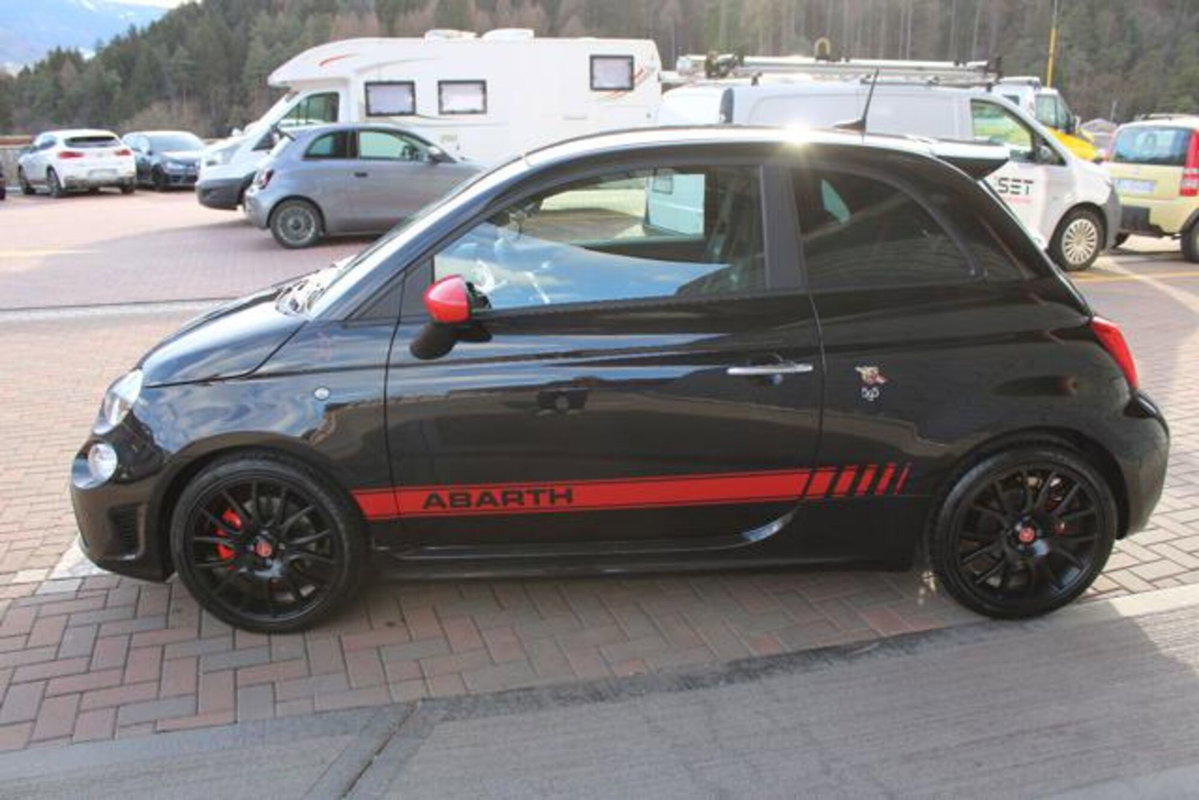 Abarth 595 595 1.4 Turbo T-Jet 165 CV (9)