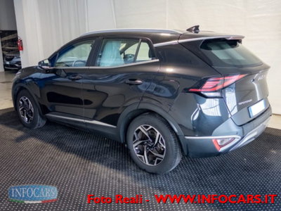 Kia Sportage 1.6 crdi mhev Business dct (2)