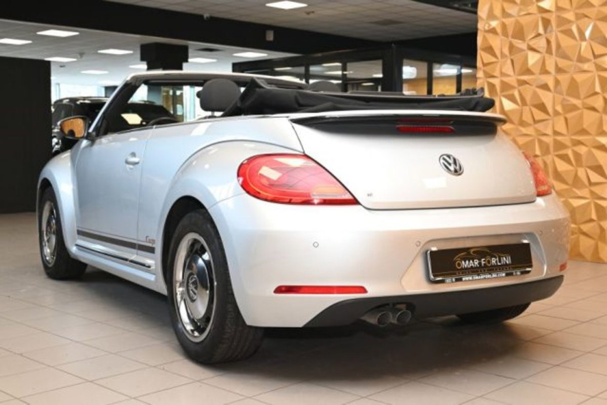 Volkswagen Maggiolino Cabrio 2.0 TDI Sport BlueMotion Technology (3)