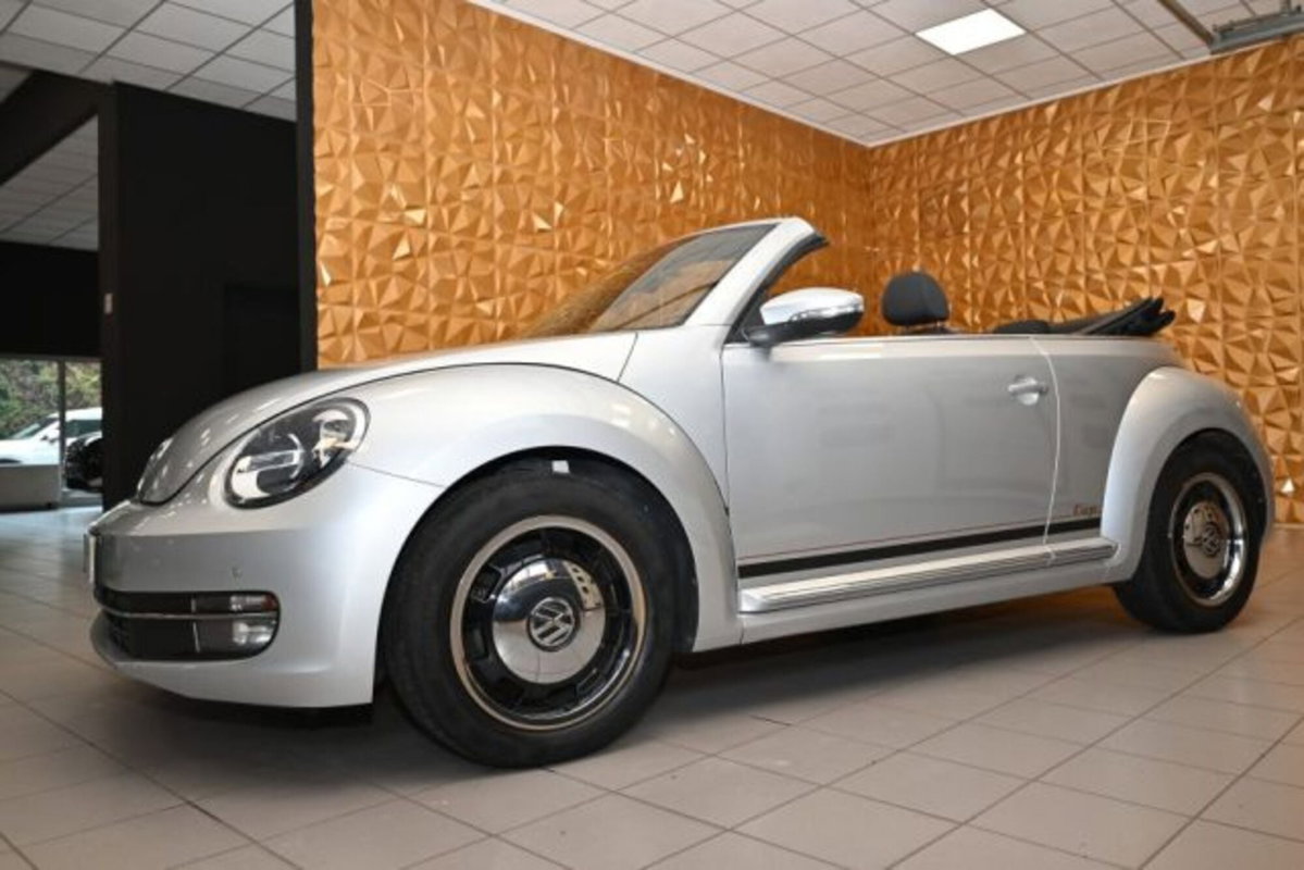 Volkswagen Maggiolino Cabrio 2.0 TDI Sport BlueMotion Technology (8)