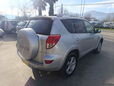 Toyota Rav4 2.2 D-Cat 177 CV Executive (3)