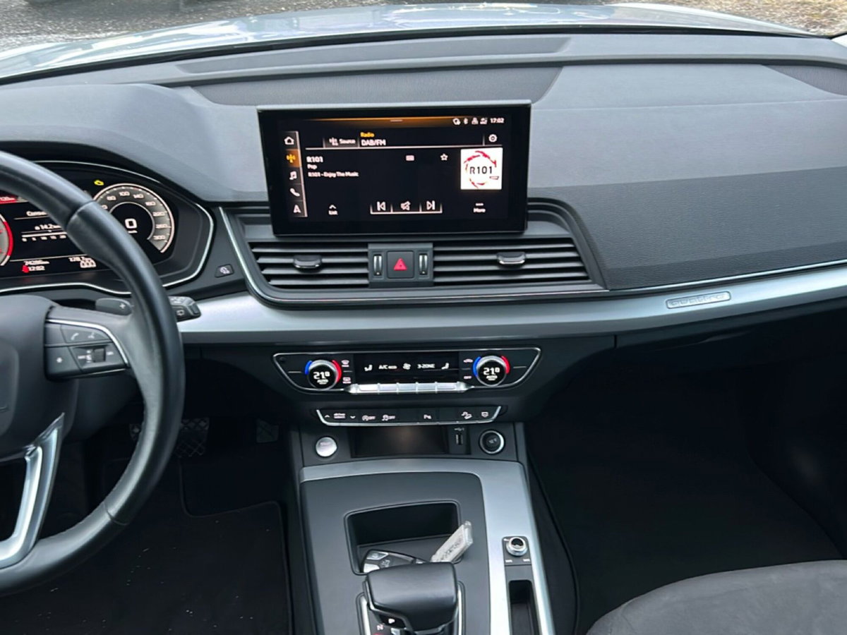 Audi Q5 Sportback Sportback 40 2.0 tfsi mhev 12V quattro s-tronic (14)