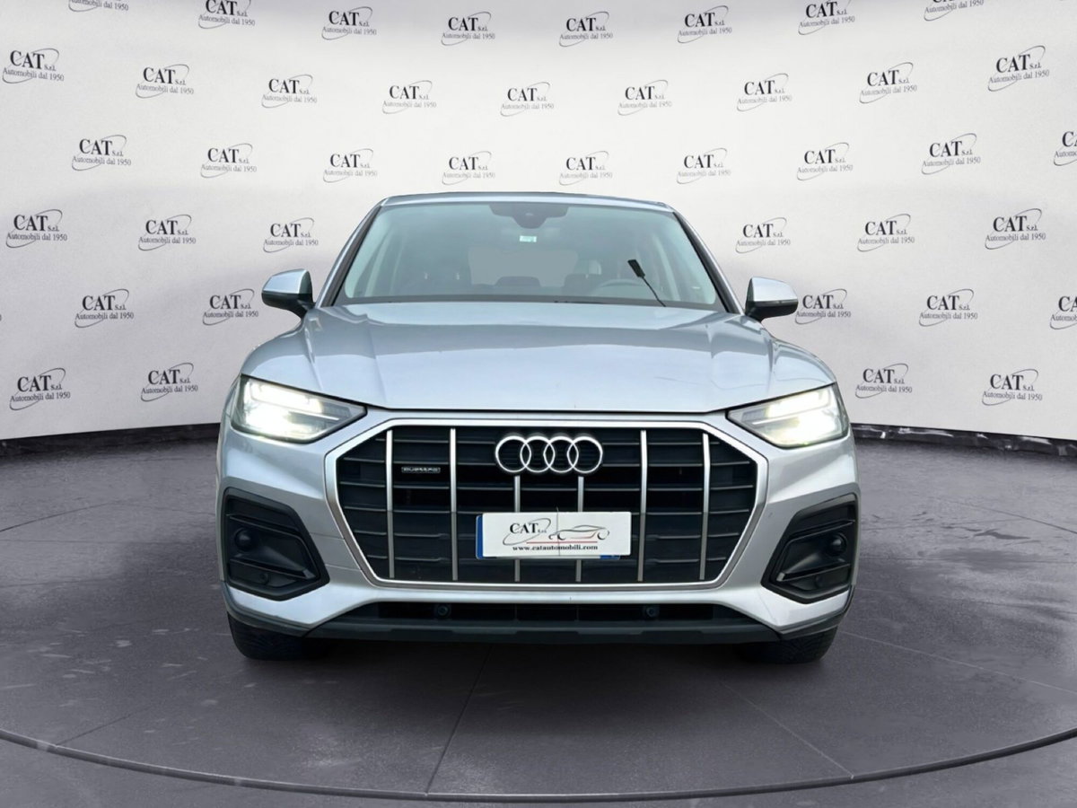 Audi Q5 Sportback Sportback 40 2.0 tfsi mhev 12V quattro s-tronic (2)