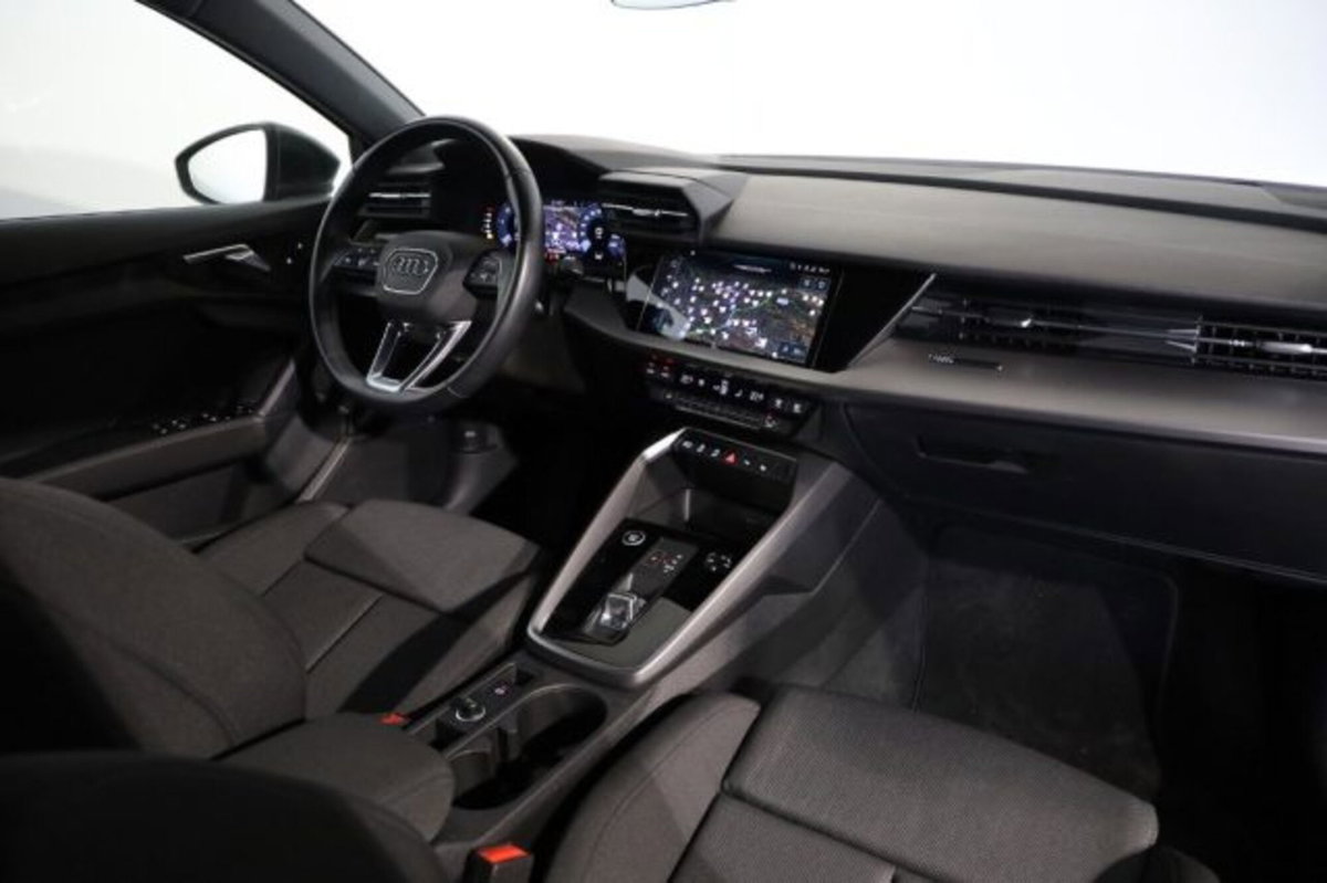 Audi A3 Sportback 35 TDI S tronic S line edition (19)