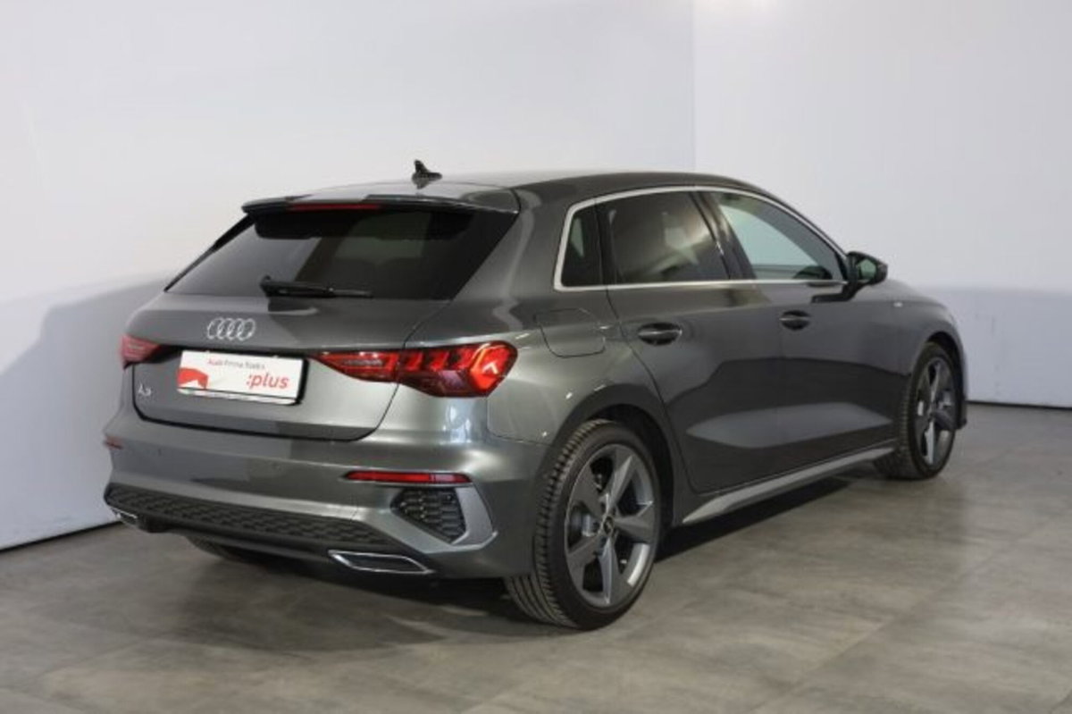 Audi A3 Sportback 35 TDI S tronic S line edition (4)