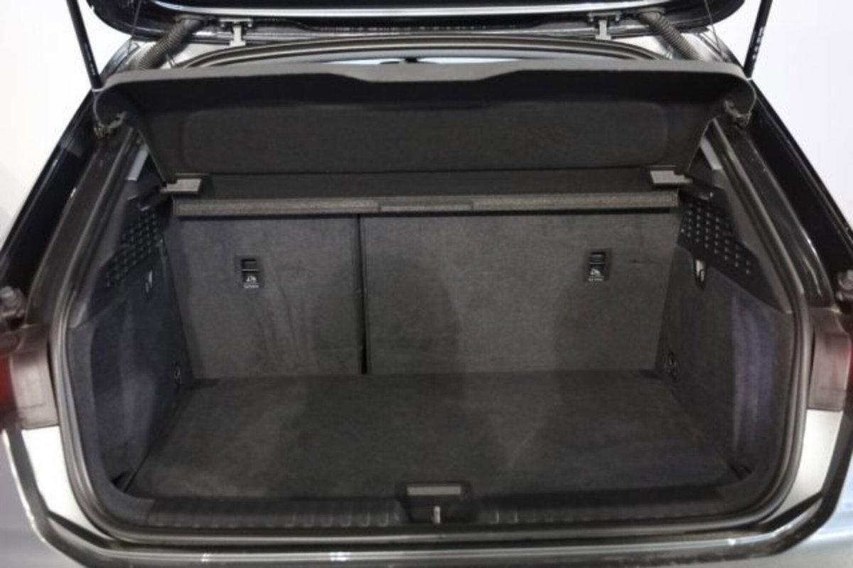 Audi A3 Sportback 35 TDI S tronic S line edition (9)
