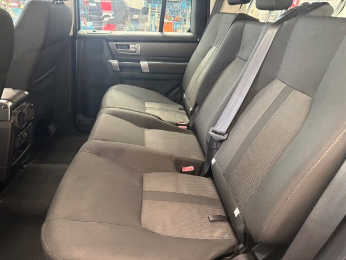 Land Rover Discovery 4 3.0 SDV6 245CV SE (9)