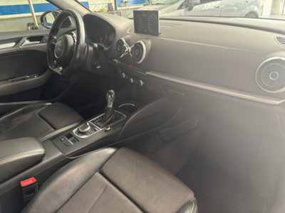Audi A3 2.0 TDI 150 CV clean diesel S tronic Ambiente (16)