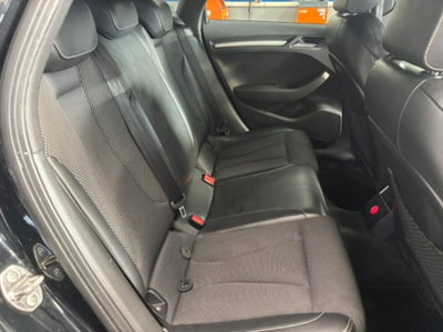 Audi A3 2.0 TDI 150 CV clean diesel S tronic Ambiente (17)