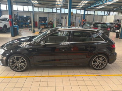 Audi A3 2.0 TDI 150 CV clean diesel S tronic Ambiente (7)