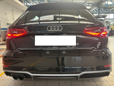 Audi A3 2.0 TDI 150 CV clean diesel S tronic Ambiente (9)