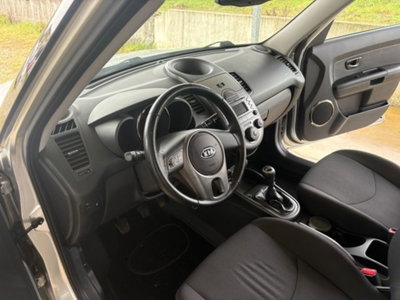 Kia Soul 1.6 CVVT Active Bi-Fuel (14)