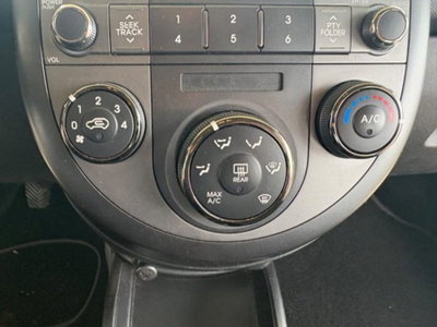 Kia Soul 1.6 CVVT Active Bi-Fuel (20)