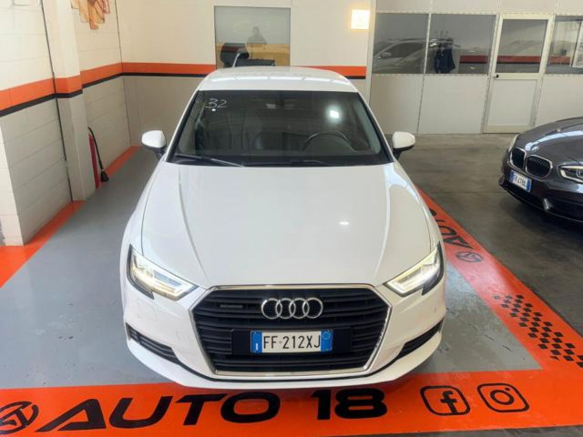 Audi A3 Sportback 2.0 TDI 184 CV quattro S tronic (2)