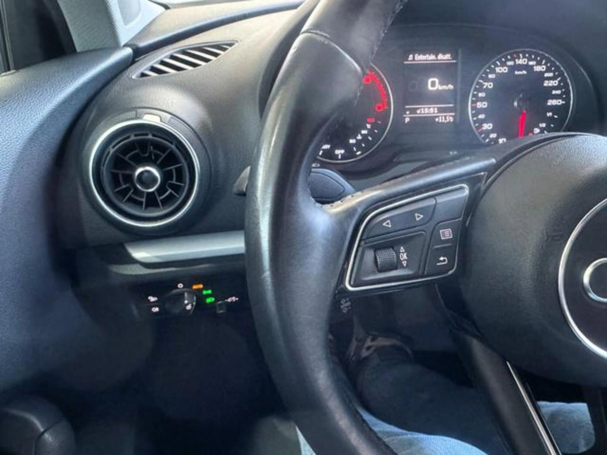 Audi A3 Sportback 2.0 TDI 184 CV quattro S tronic (14)