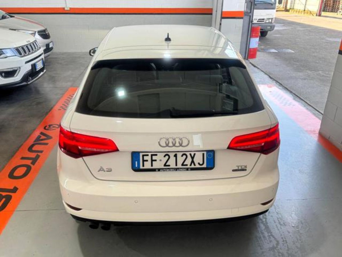 Audi A3 Sportback 2.0 TDI 184 CV quattro S tronic (17)