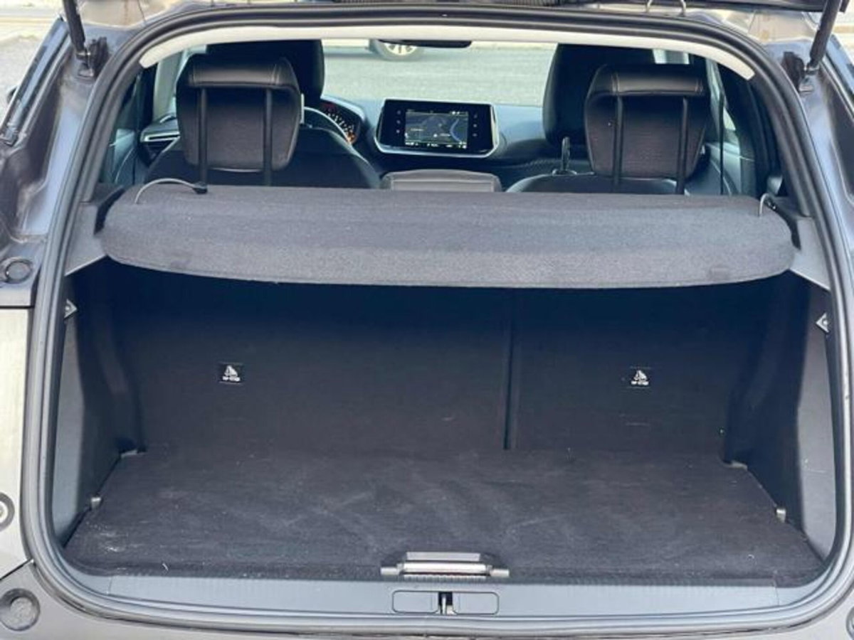 Peugeot 2008 BlueHDi 110 S&S Allure (15)