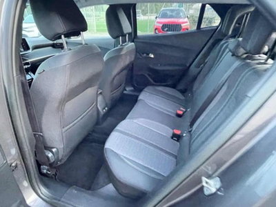 Peugeot 2008 BlueHDi 110 S&S Allure (17)