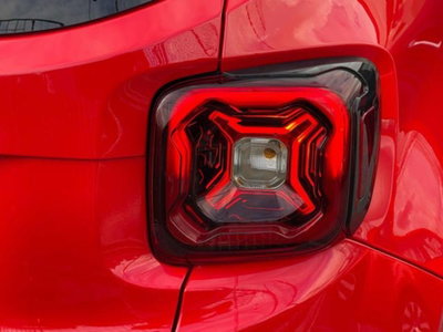 Jeep Renegade 1.6 Mjt 130 CV Limited (16)