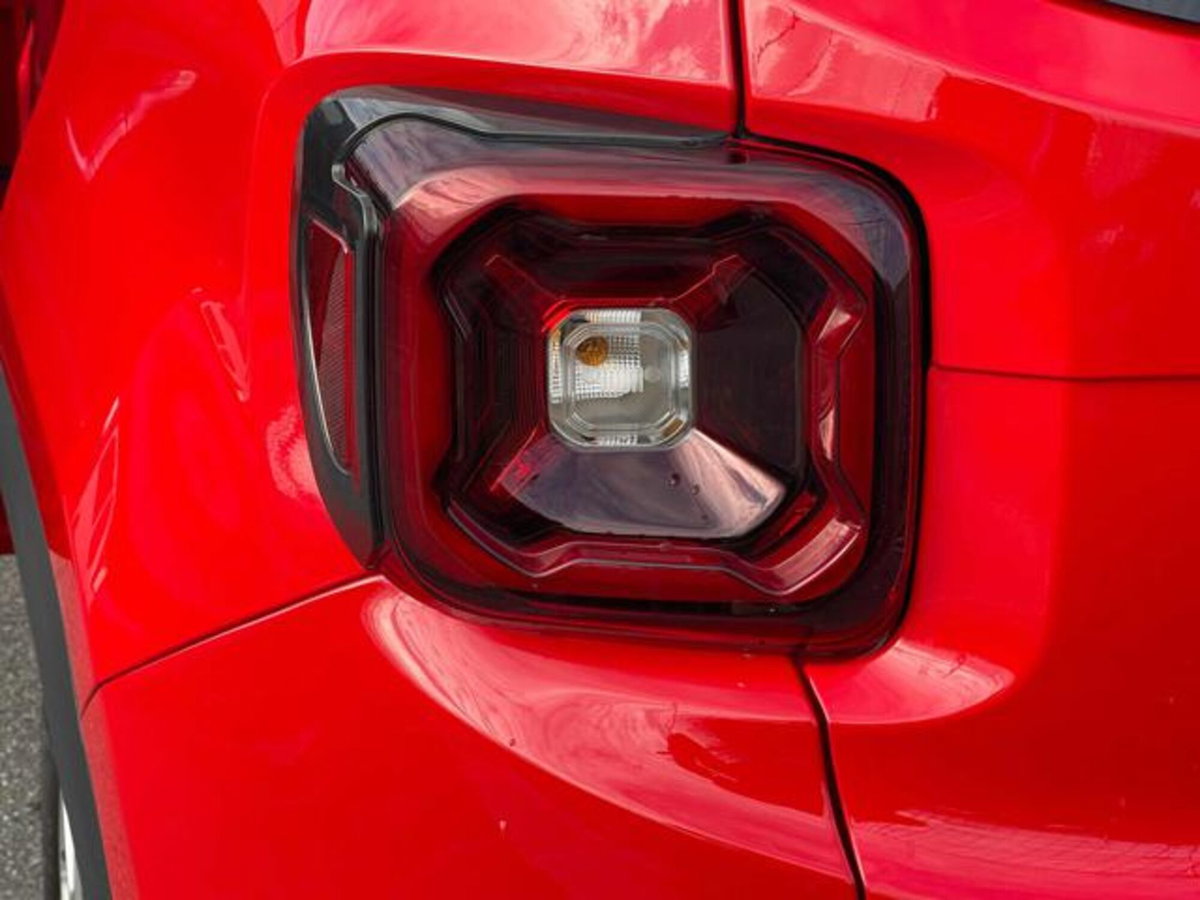 Jeep Renegade 1.6 Mjt 130 CV Limited (2)