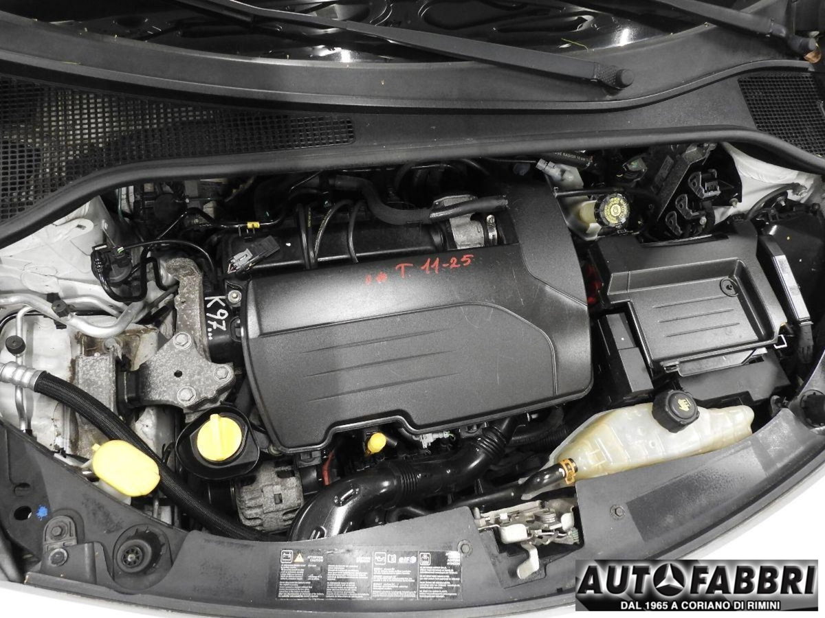 Renault Clio 1.2 16V 5 porte GPL Dynamique (12)