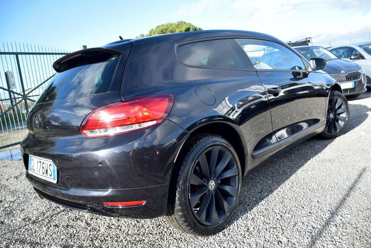 Volkswagen Scirocco 1.4 TSI 160CV (3)
