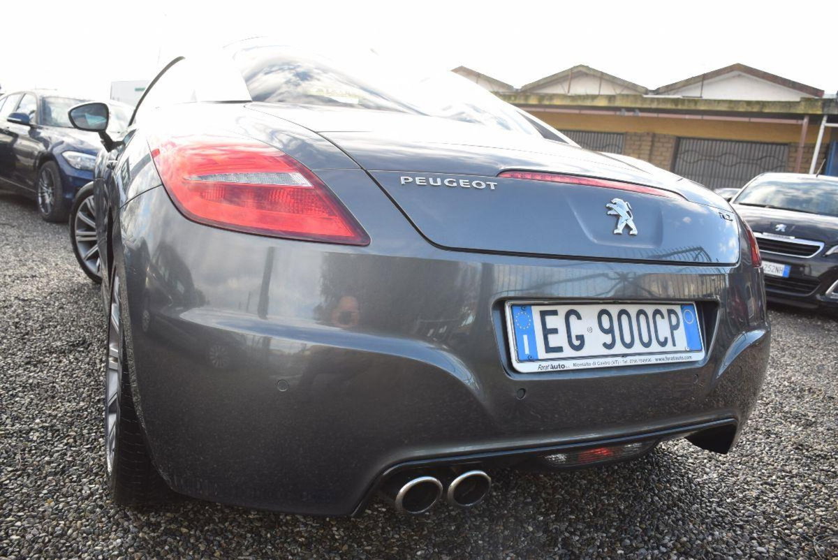 Peugeot RCZ 2.0 HDi 163CV (19)