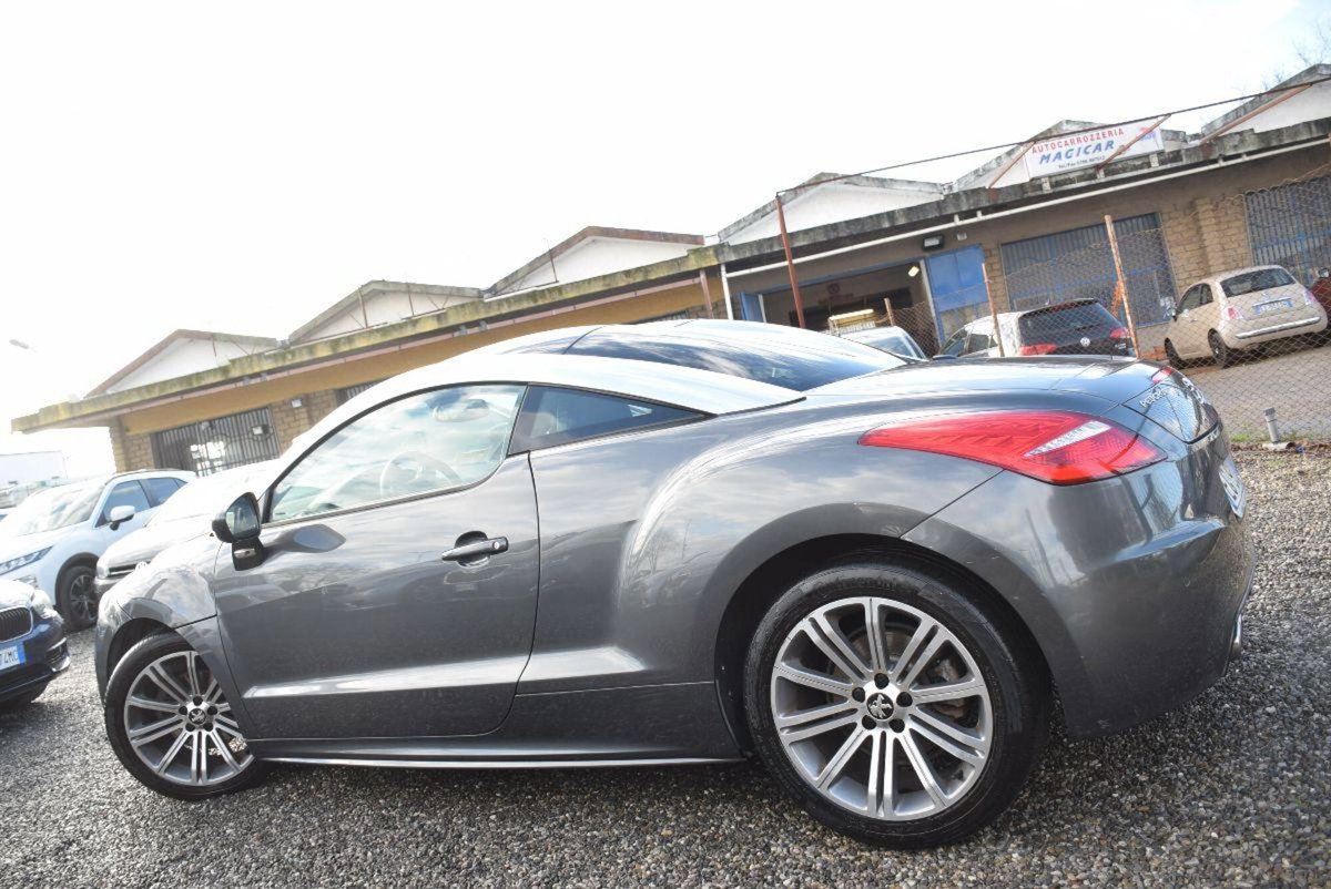 Peugeot RCZ 2.0 HDi 163CV (4)